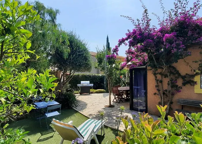 Le Mazet Du Soleil D'or A 300m Nartelle * Sainte-Maxime