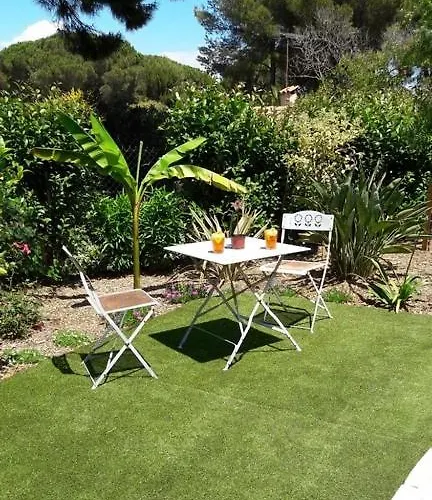 Holiday home Le Mazet Du Soleil D'or A 300m Nartelle *