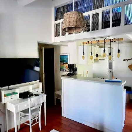 Дом отдыха Le Mazet Du Soleil D'or A 300m Nartelle *