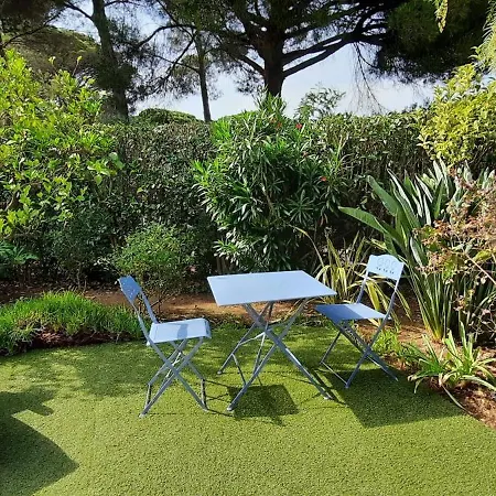 Le Mazet Du Soleil D'or A 300m Nartelle Сент-Максим