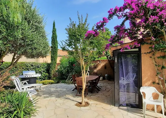 Le Mazet Du Soleil D'or A 300m Nartelle Sainte-Maxime