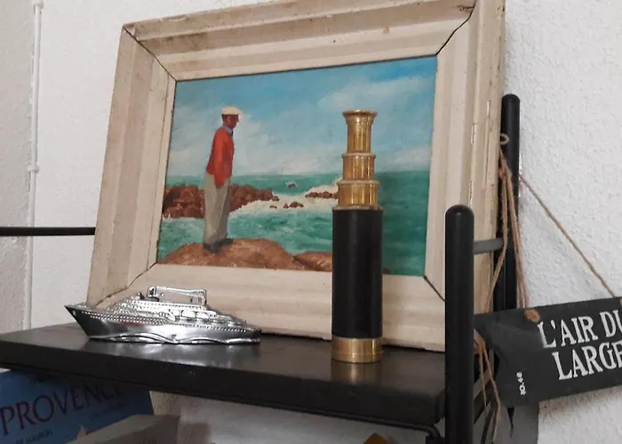 Le Mazet Du Soleil D'or A 300m Nartelle Holiday home